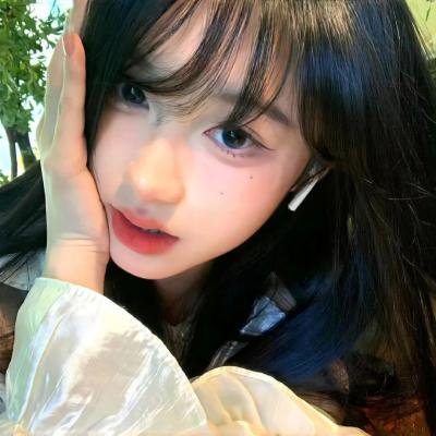 女儿国嬉春
